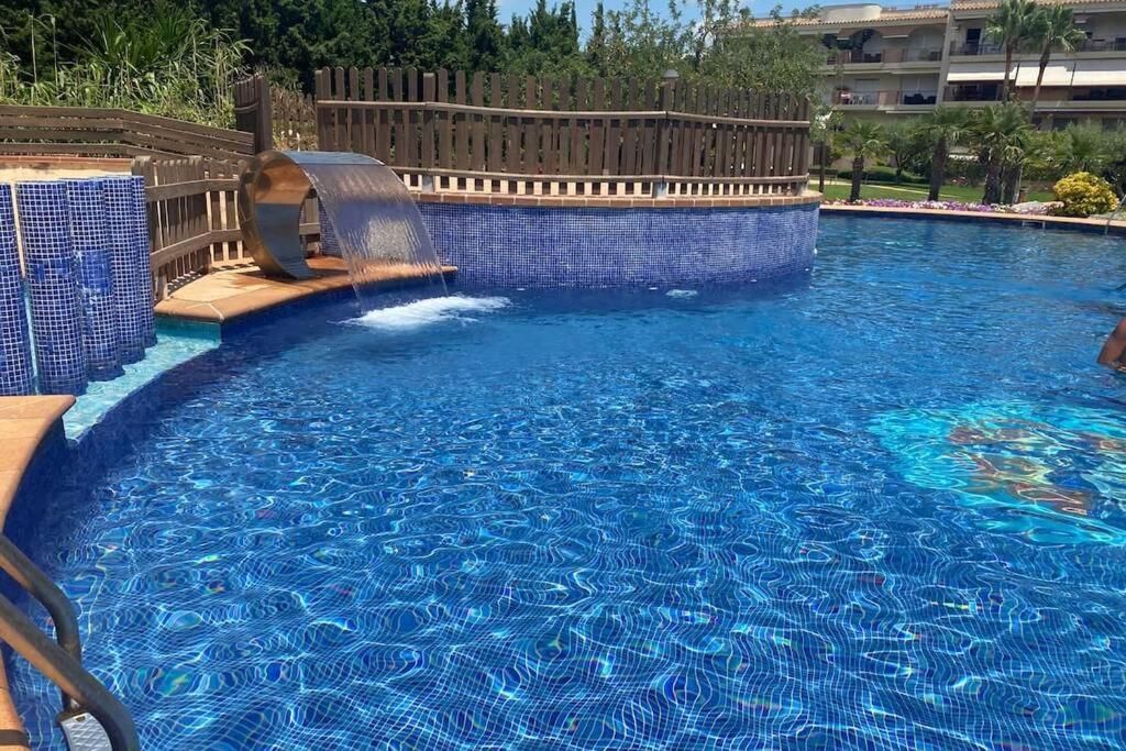 Appartamento Precioso ático en complejo residencial con piscina Sant Carlos de la Ràpita Esterno foto